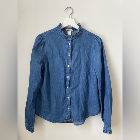 H&M ruffle-trimmed denim blouse NWT - Picture 2 of 3